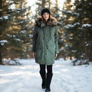 Faux Fur Mid-Length Hooded Parka with Large Pockets. NWT